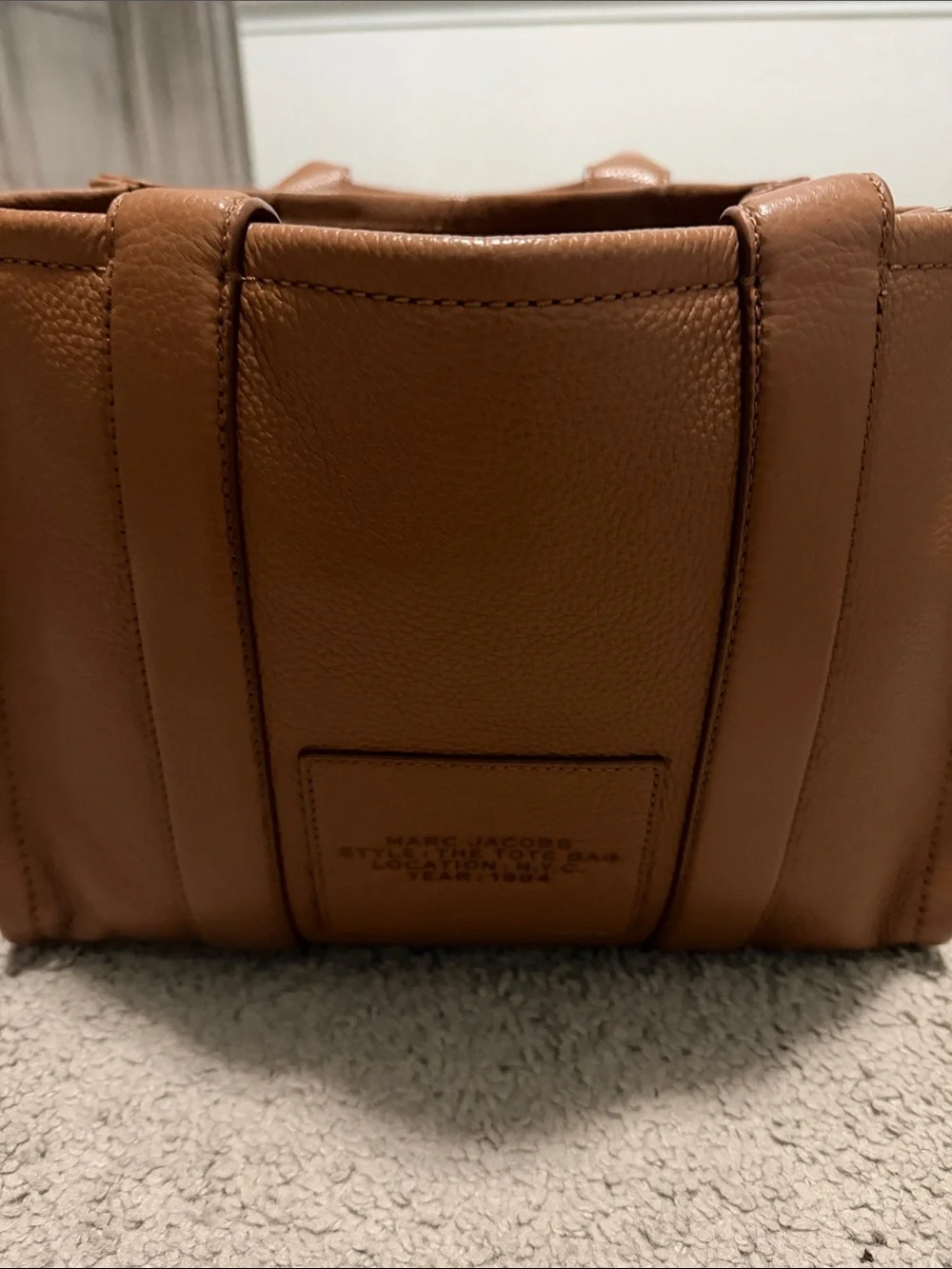 Marc Jacobs The Tote Bag in tan brown